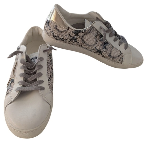 Vintage Havana Shoes - Women's Vintage Havana Bianca Gold Snake Multi Sneakers Size 10